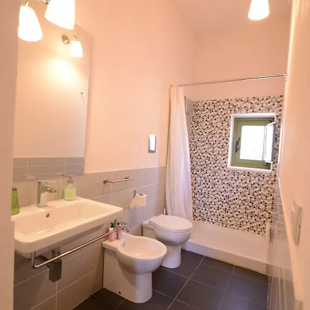 לינה וארוחת בוקר Tenuta Don Paolino 4*